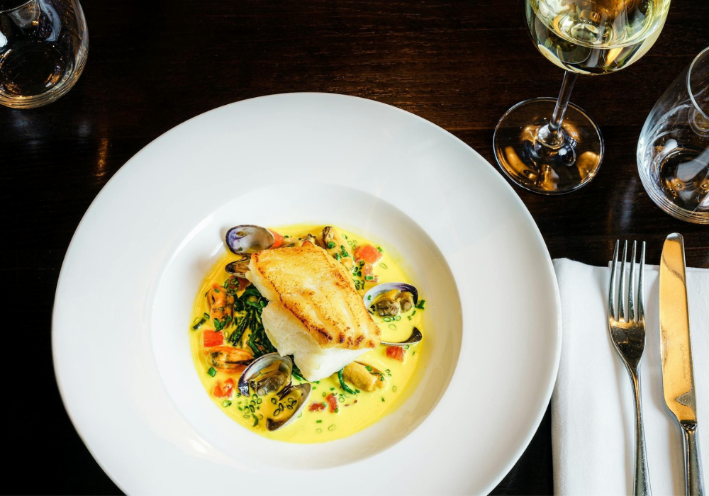 wein-moment-ostern-wein-zu-fisch