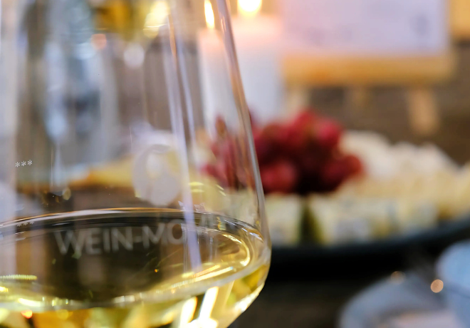 Käse & Wein Tasting